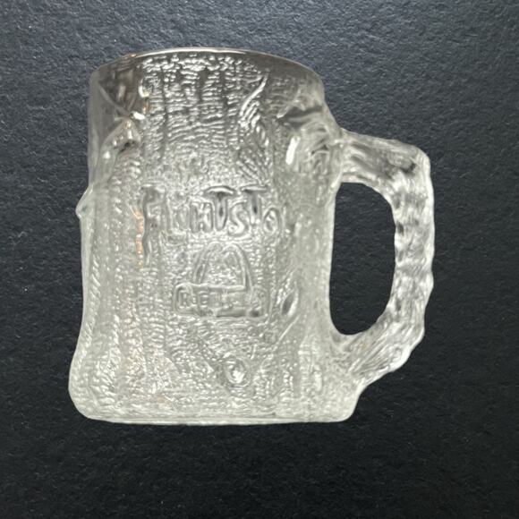 Set of two Flintstone McDonald Mugs from 1993 - Picture 5 of 11